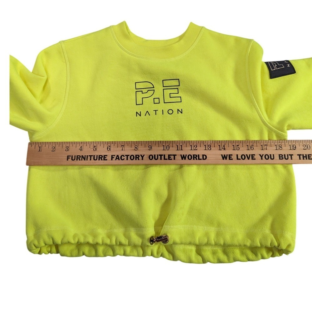 KITH x P.E NATION Cropped Sweatshirt Neon Lime Yellow Logo XS Athleisure Kithmas - Picture 4 of 13
